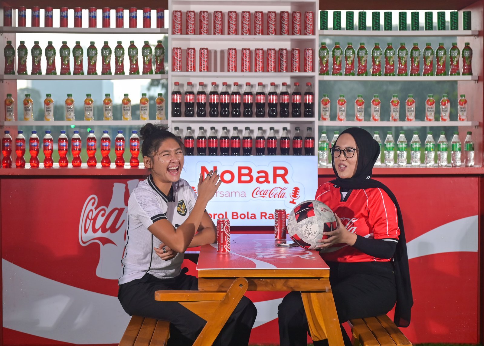 Season Pertama Selesai Tetapi Pejalanan Podcast Tepi Rumput Belum Usai, Masih Ada 2 Episode Lagi Belum Tayang